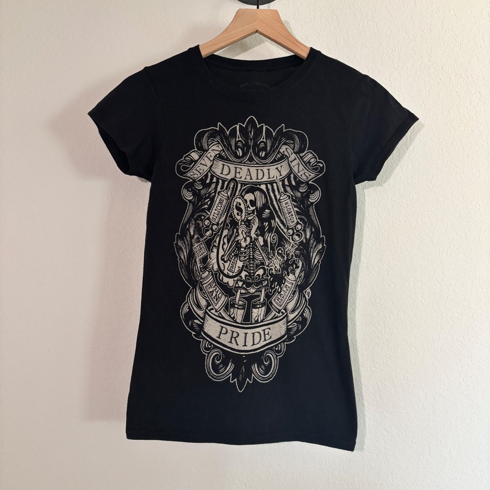 Seven Deadly T-Shirt Pride Small Cotton Black Goth Grunge Alternative Edgy Tee